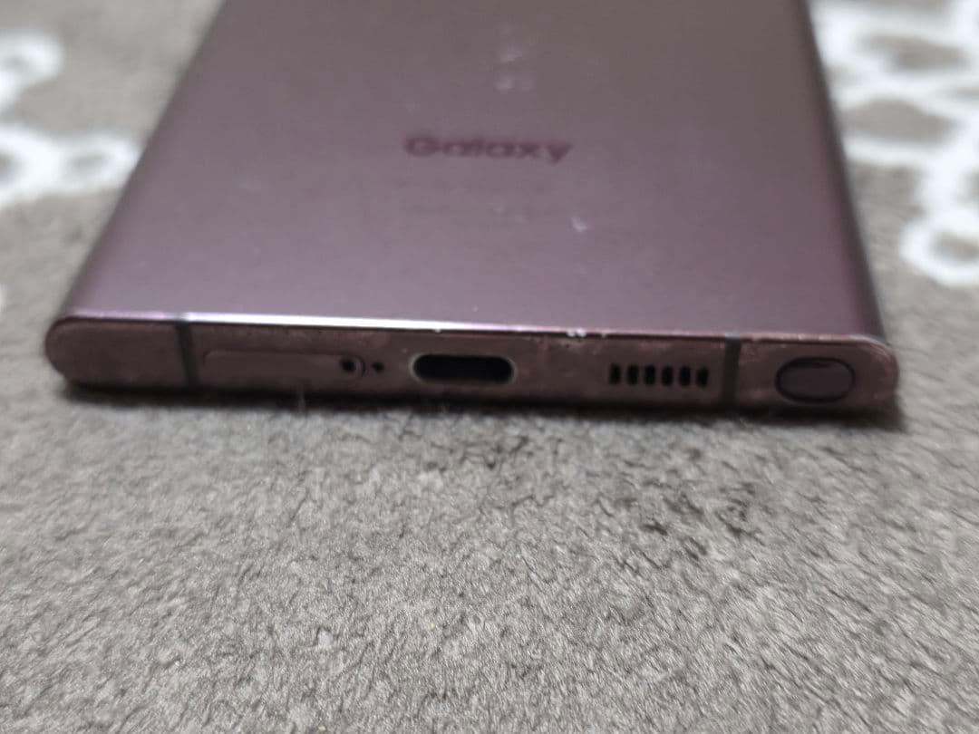 Galaxy　S22ウルトラ　au版SCG14