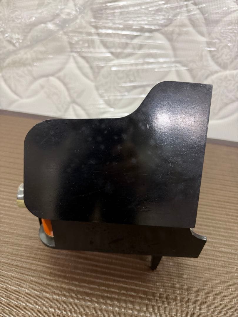 サントリーウイスキー ロイヤル ピアノ型 ボトル