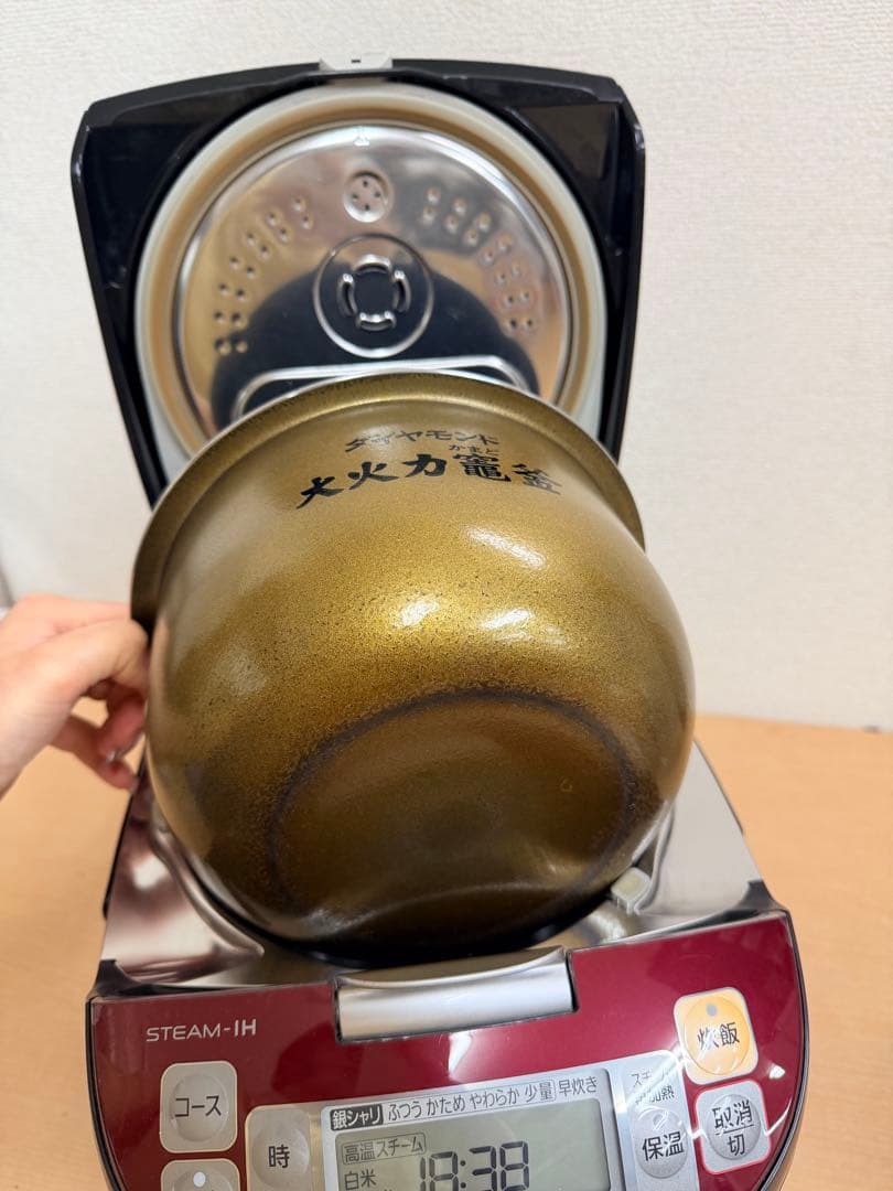 Panasonic スチームIHジャー炊飯器 SR-SY105J 2016年製