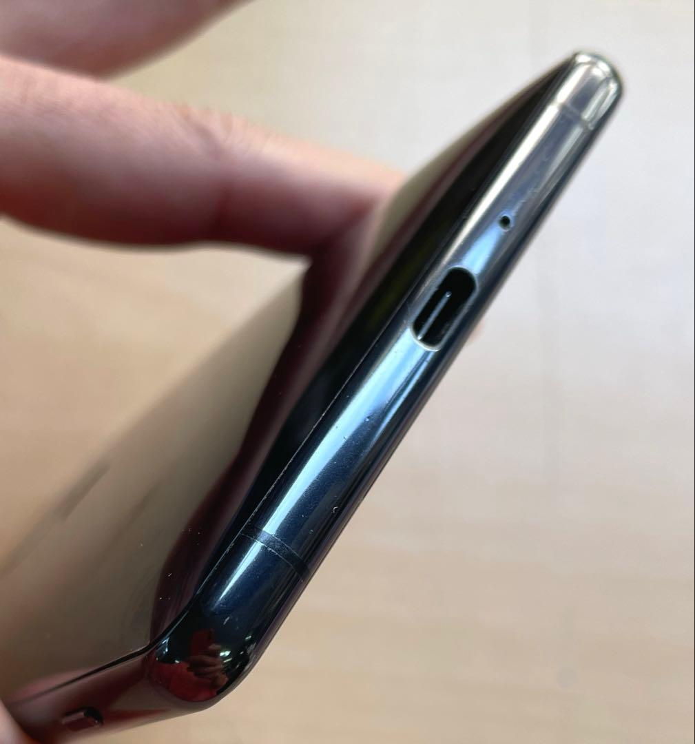 Xperia XZ2 Premium クロムブラック　64GB SOV38