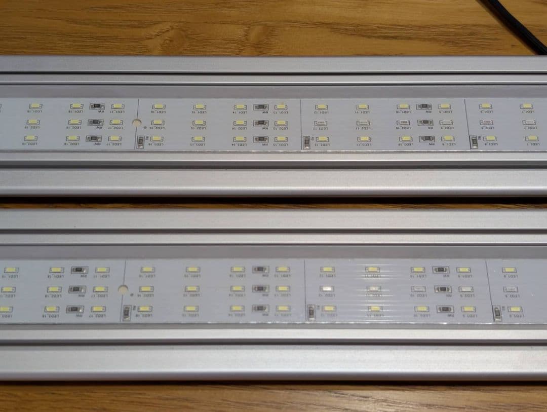 水槽用ライト60cm KOTOBUKI FLAT LED TWIN 600