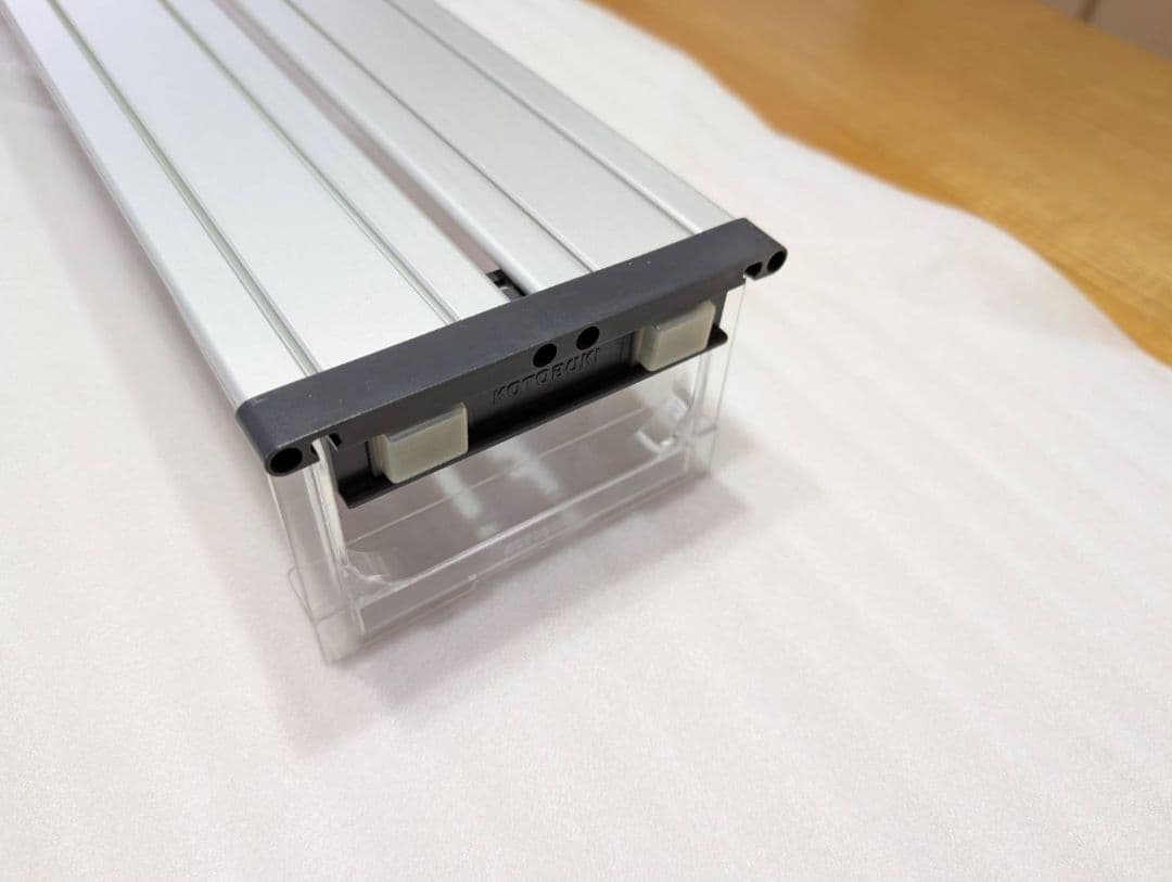 水槽用ライト60cm KOTOBUKI FLAT LED TWIN 600