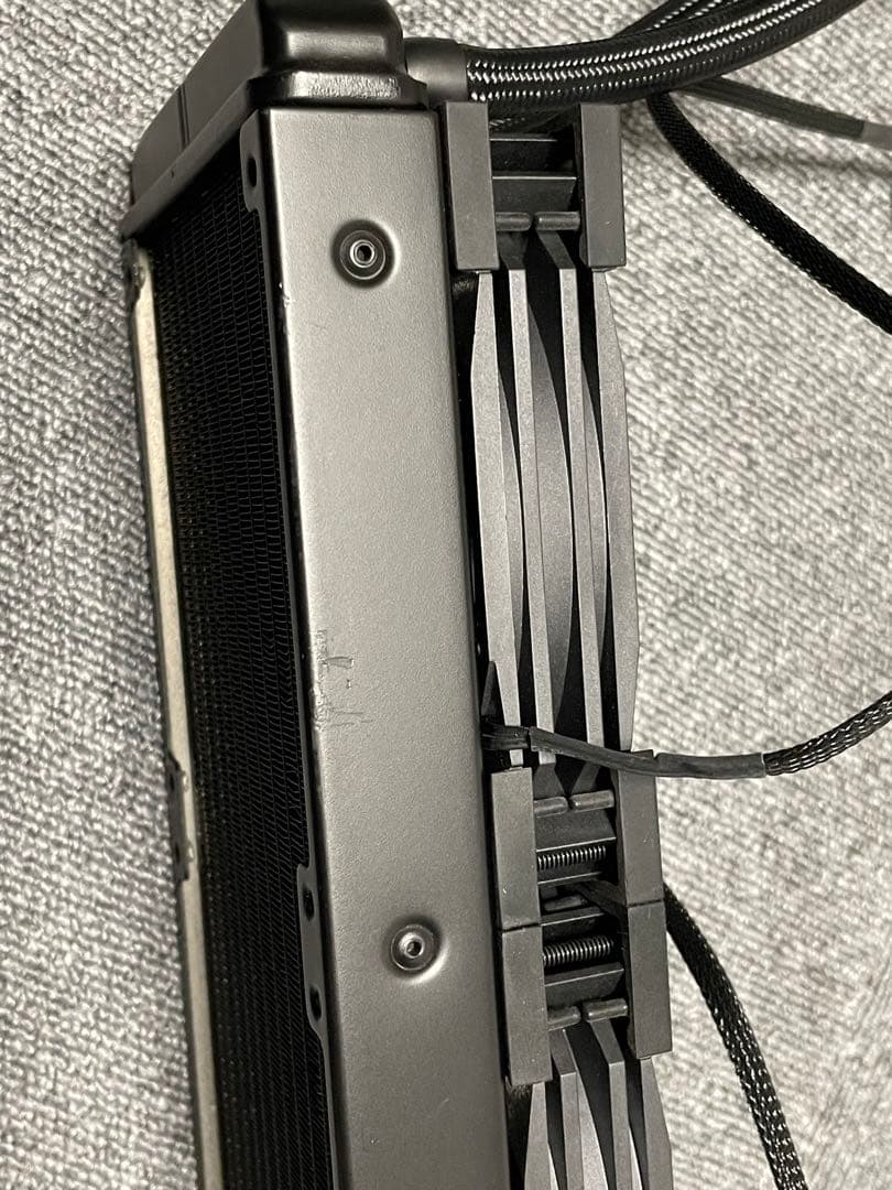 MSI MEG CORELIQUID S360 簡易水冷CPUクーラー