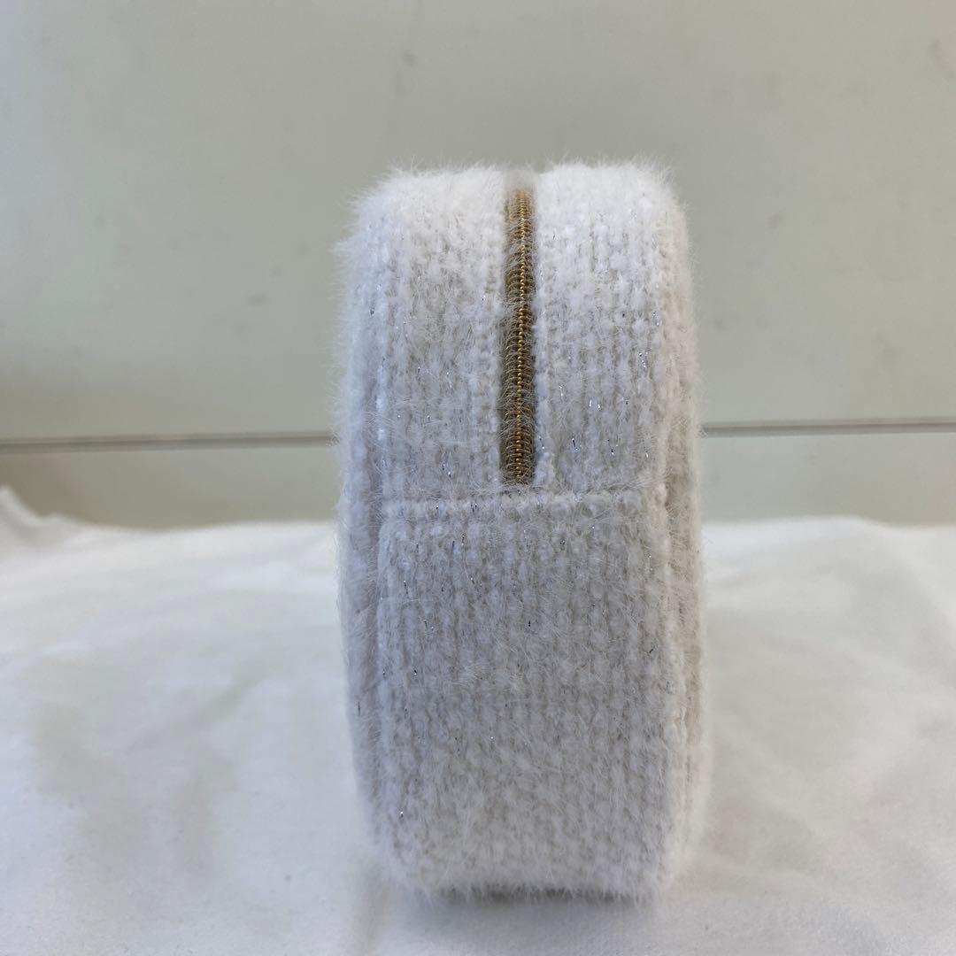 CHANEL(シャネル) エッセンシャルケアセット リップクリーム＆ポーチ