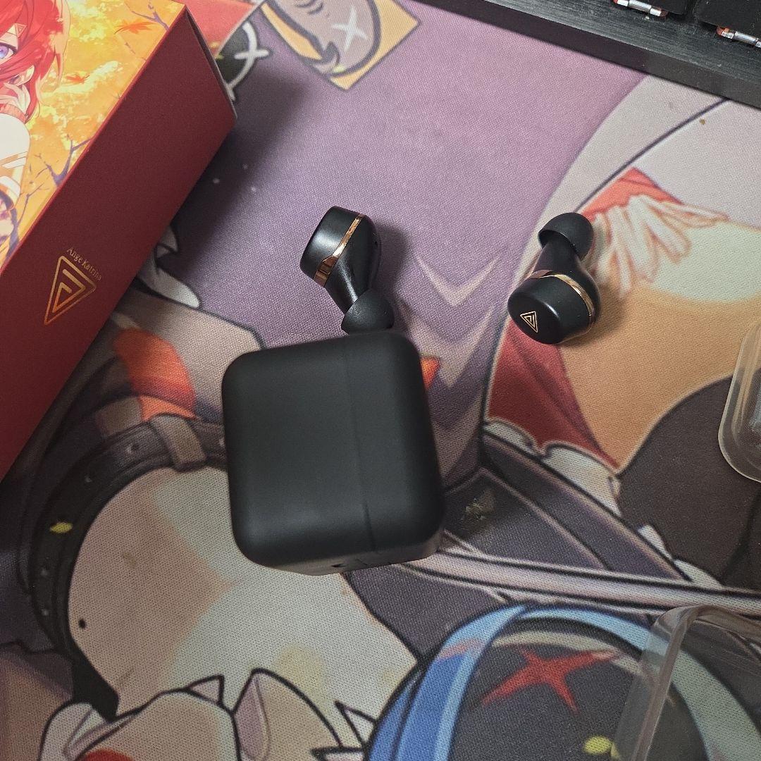 アンジュ・カトリーナ ONKYO ワイヤレスイヤホン