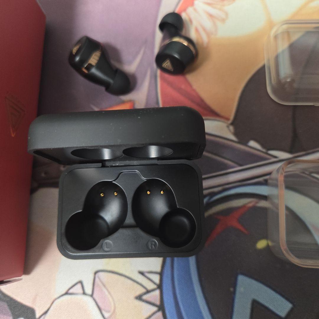 アンジュ・カトリーナ ONKYO ワイヤレスイヤホン
