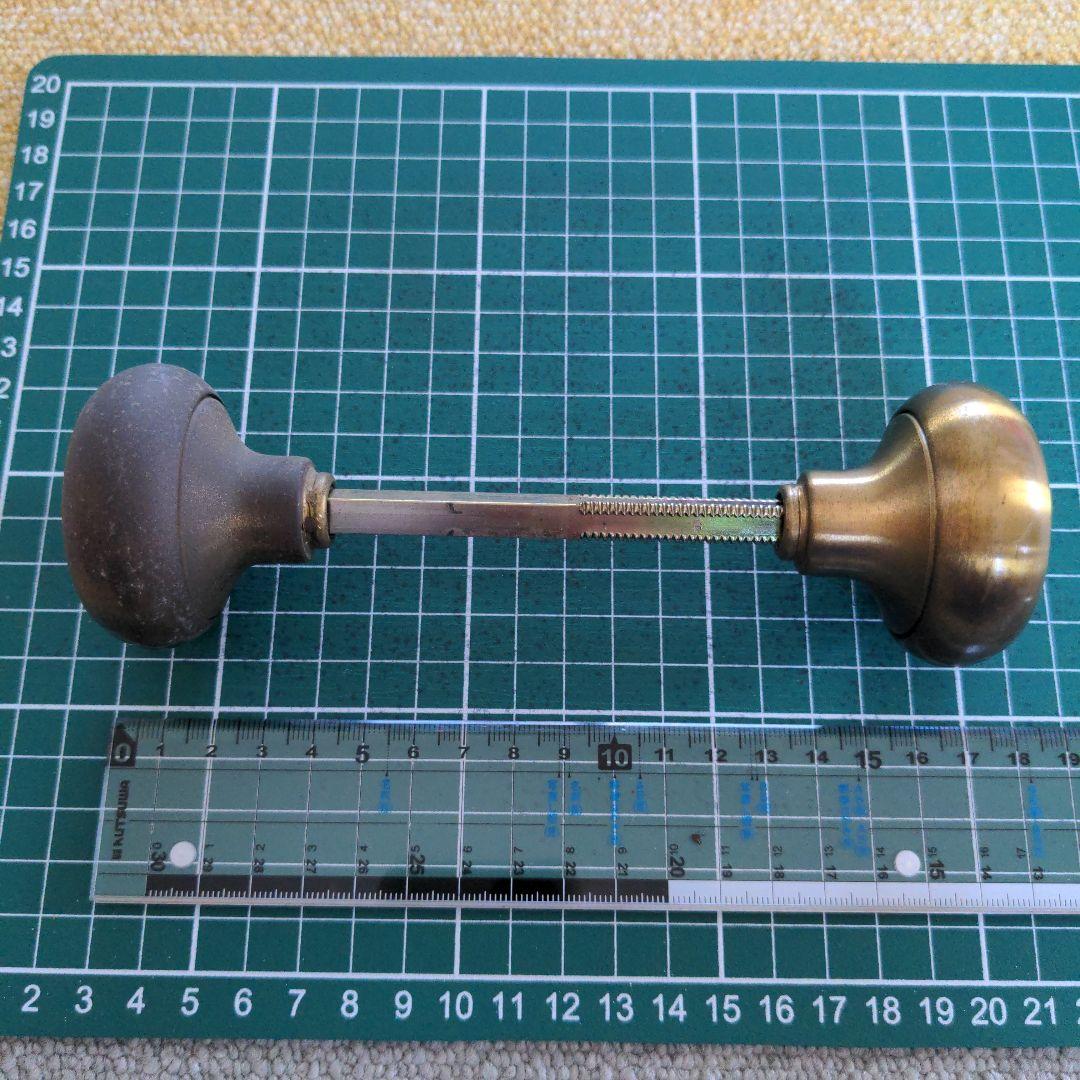 真鍮昭和レトロドアノブ　BEST製 鍵付き 良品