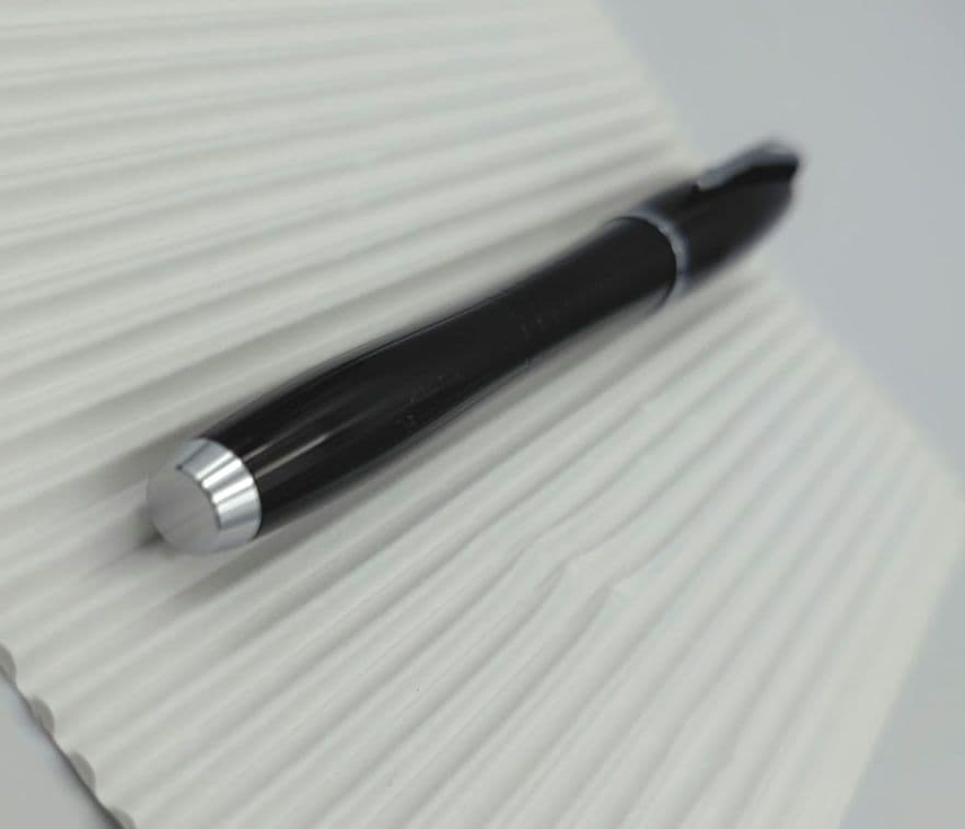 PARKER　アーバンプレミアム　　エボニーメタルCT　万年筆