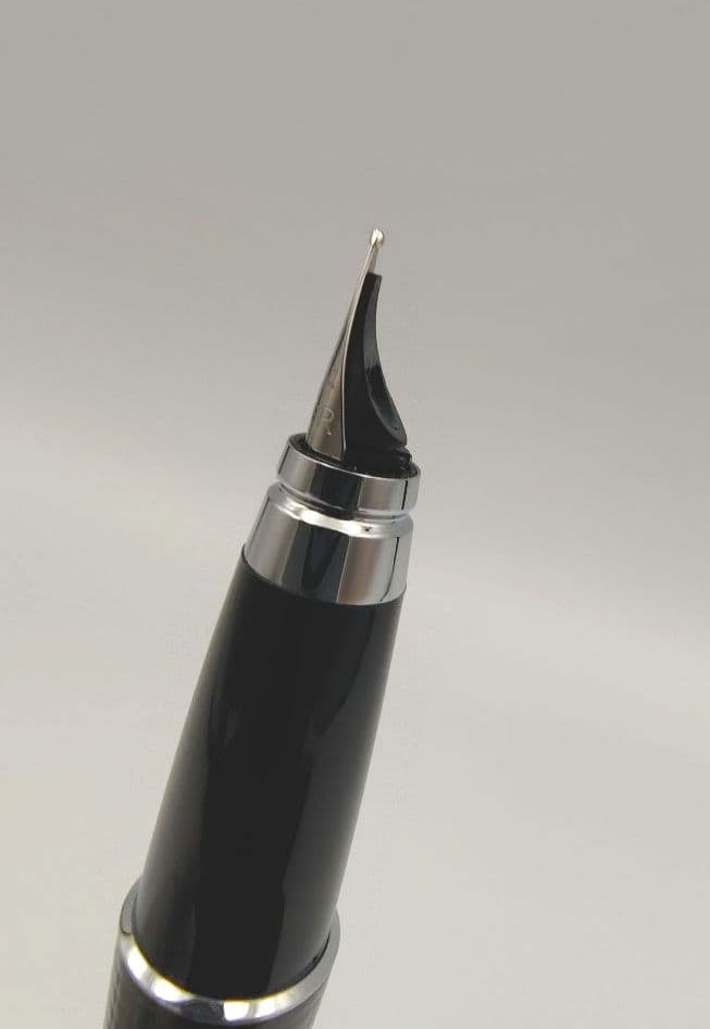 PARKER　アーバンプレミアム　　エボニーメタルCT　万年筆