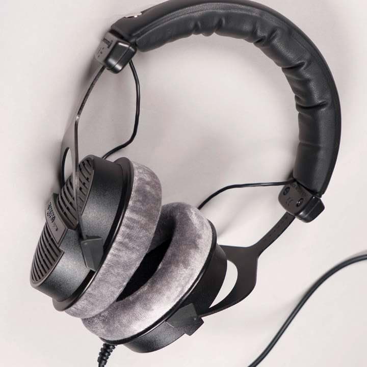 beyerdynamic DT 990 PRO 有線ヘッドホン