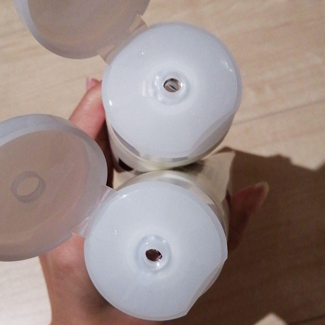 ニュートロジーナEボディリペアクリーム 200ml