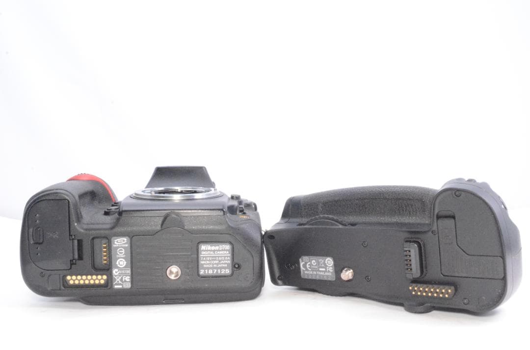 NIKON ニコン D700 FX ボディ デジタル一眼レフカメラ