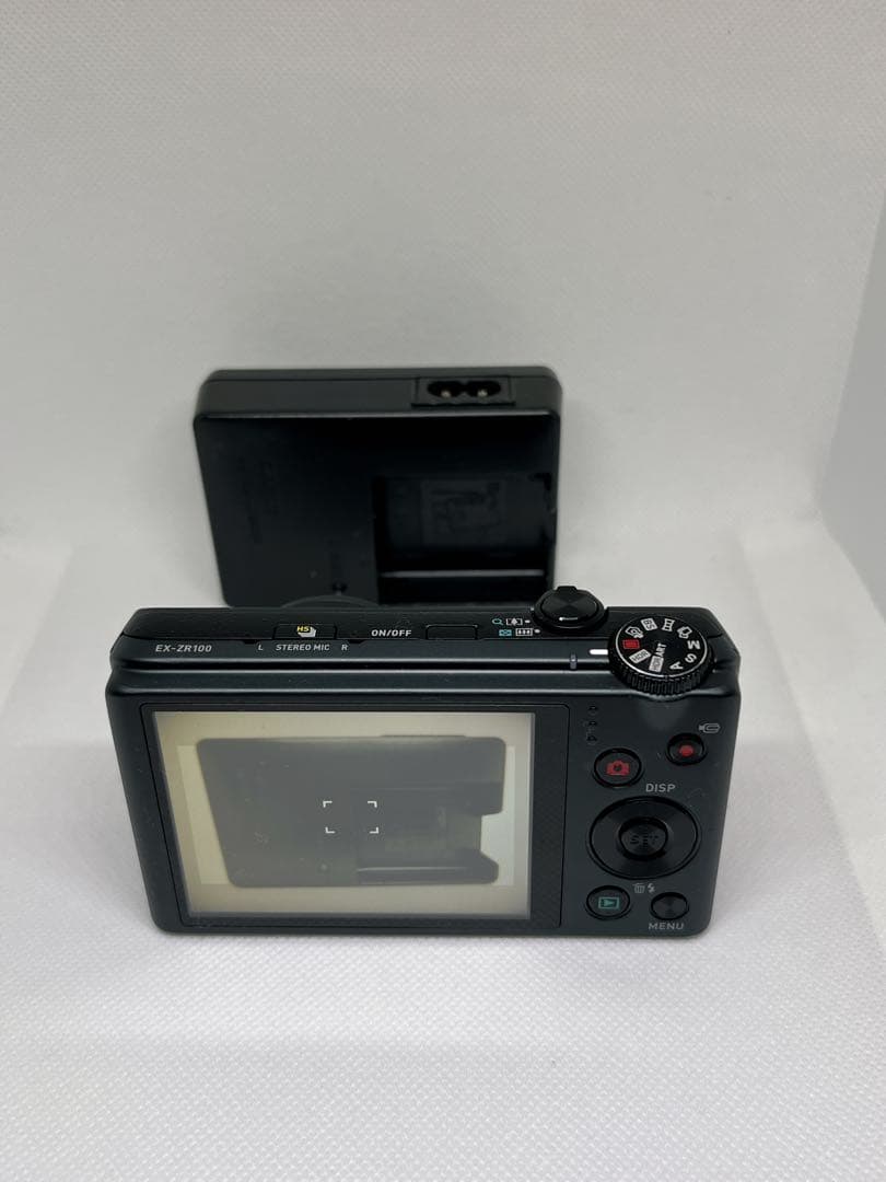 【動作確認済】CASIO EXILIM EX-ZR100 美品