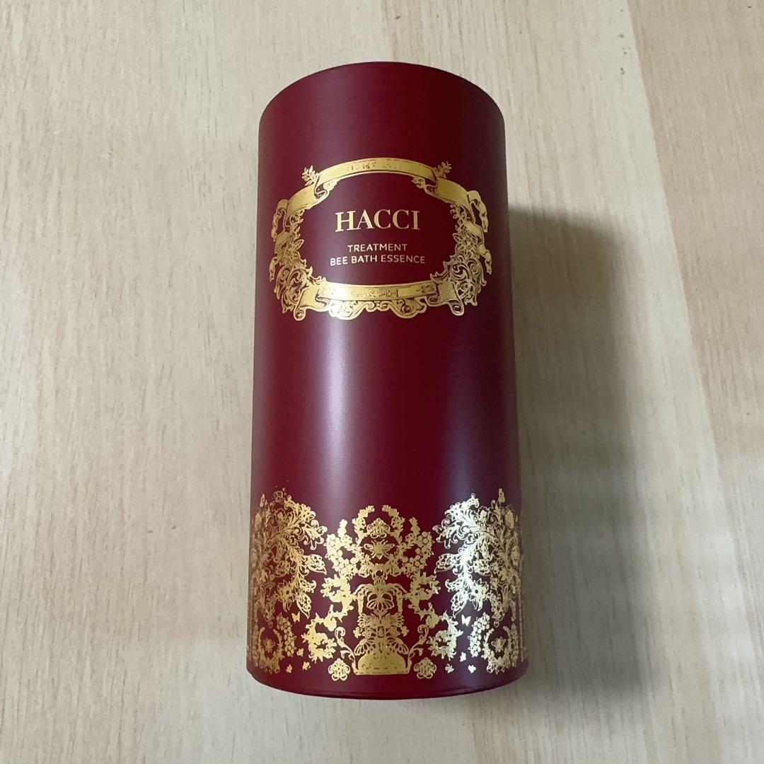 *新品未使用　入浴剤 ハッチ hacci トリートメント BEE バスエッセンス