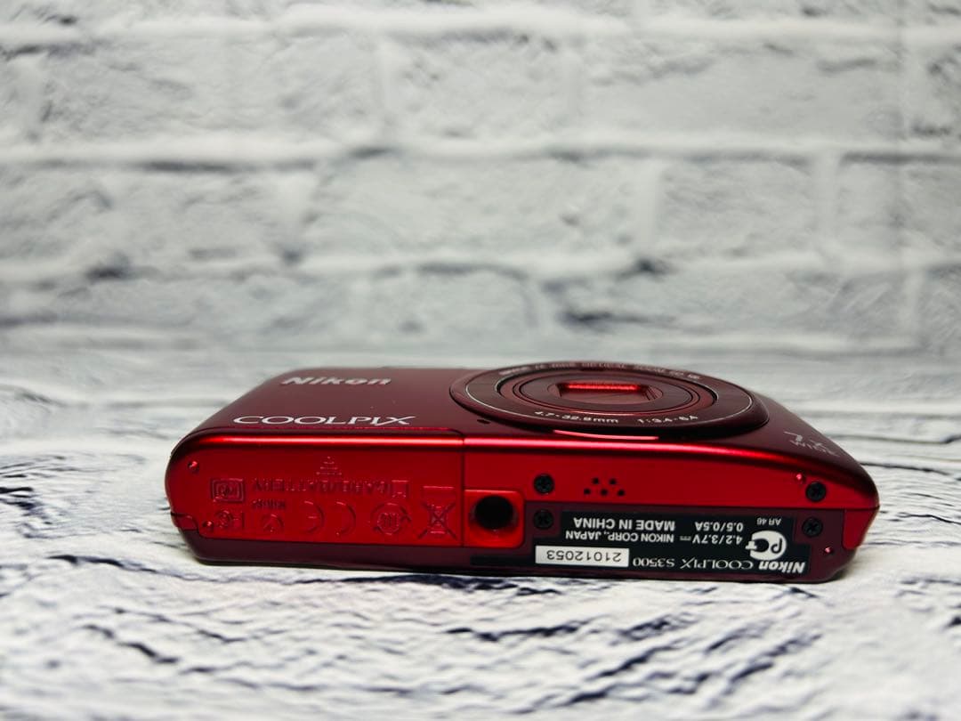 元箱付き Nikon ニコン COOLPIX S3500 デジタル カメラ
