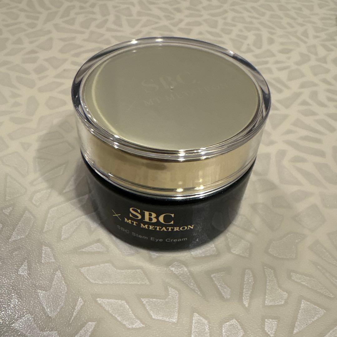 SBC x MT TRON アイクリーム