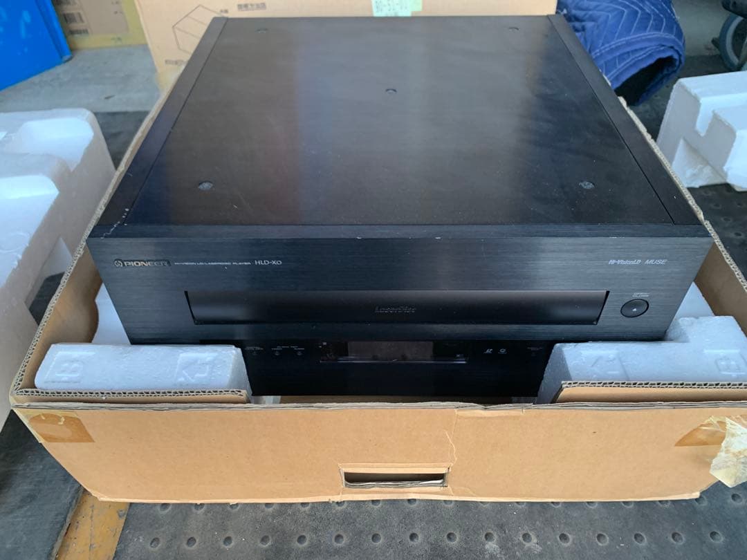 Pioneer HLD-X0 Hi-Vision レーザーディスクプレーヤー