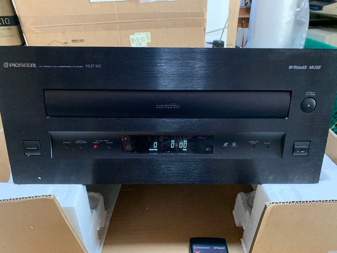 Pioneer HLD-X0 Hi-Vision レーザーディスクプレーヤー