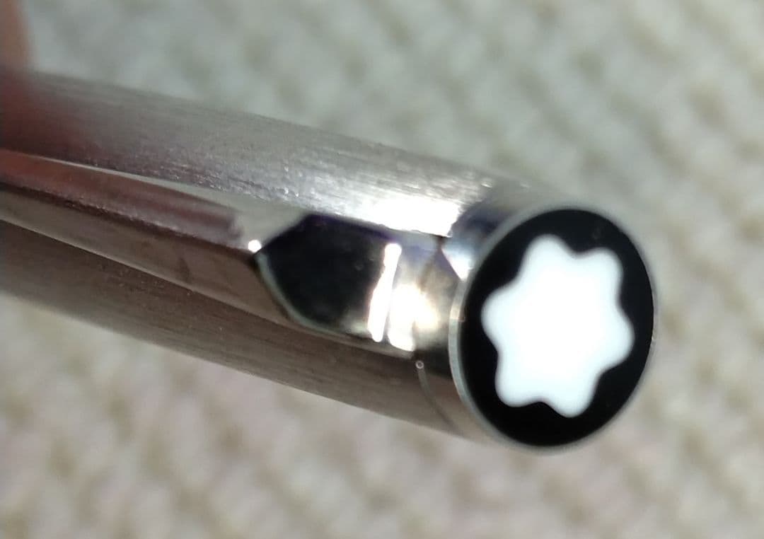 むーこ　Montblanc 225 ペン先585
