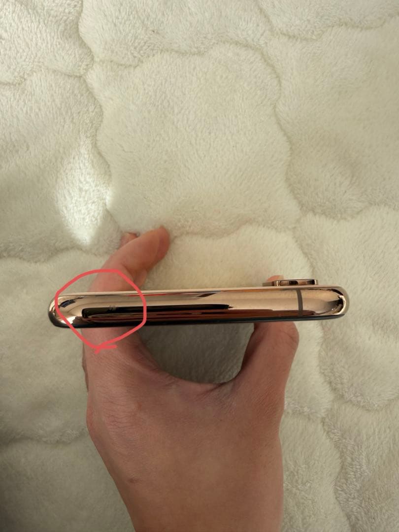 iPhone XS ゴールド　256GB