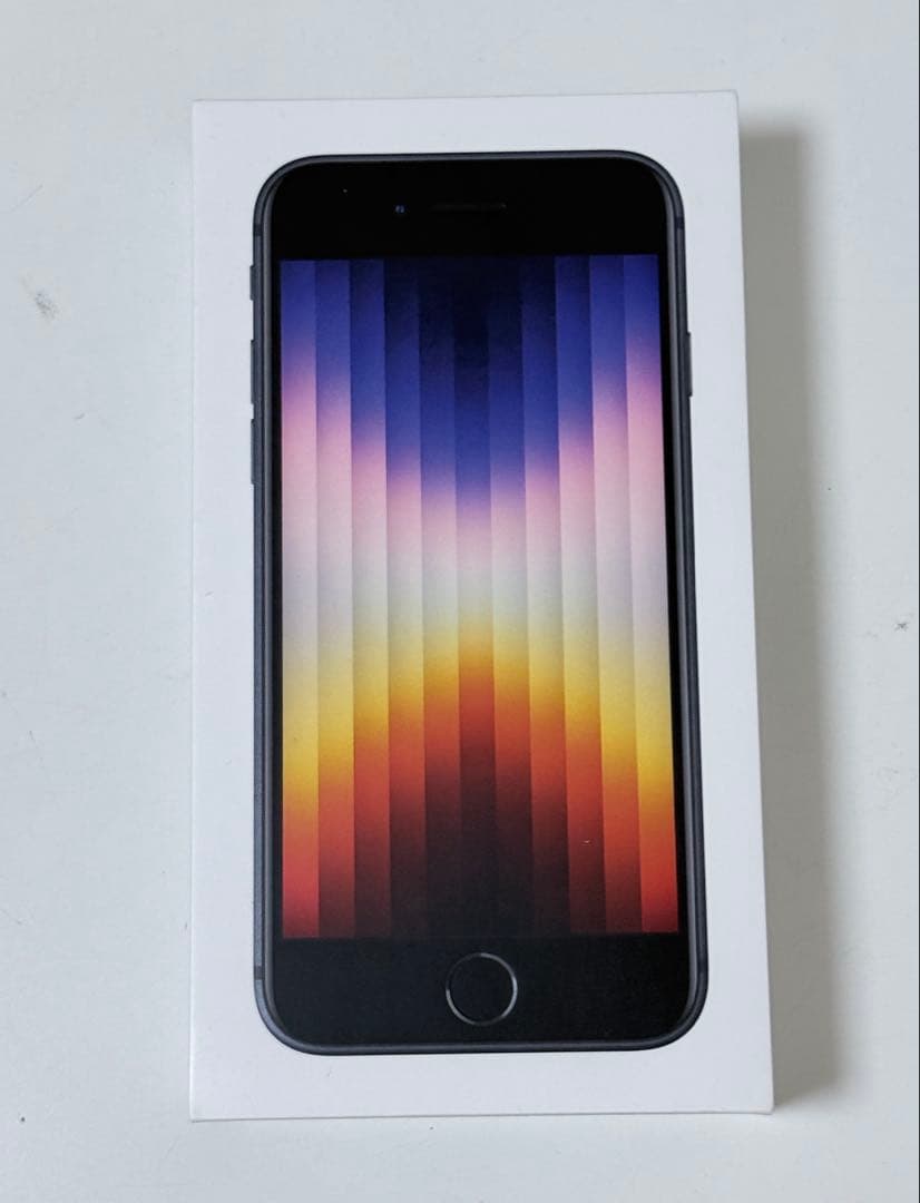 Apple iPhone SE（第3世代) 64GB SIMフリー　極美品