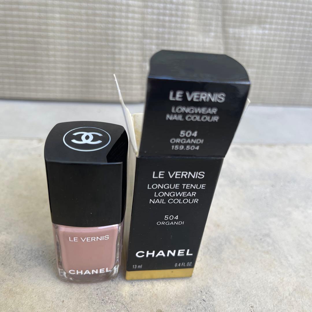 CHANEL N°5 (シャネル) 香水 リップ　新品未使用