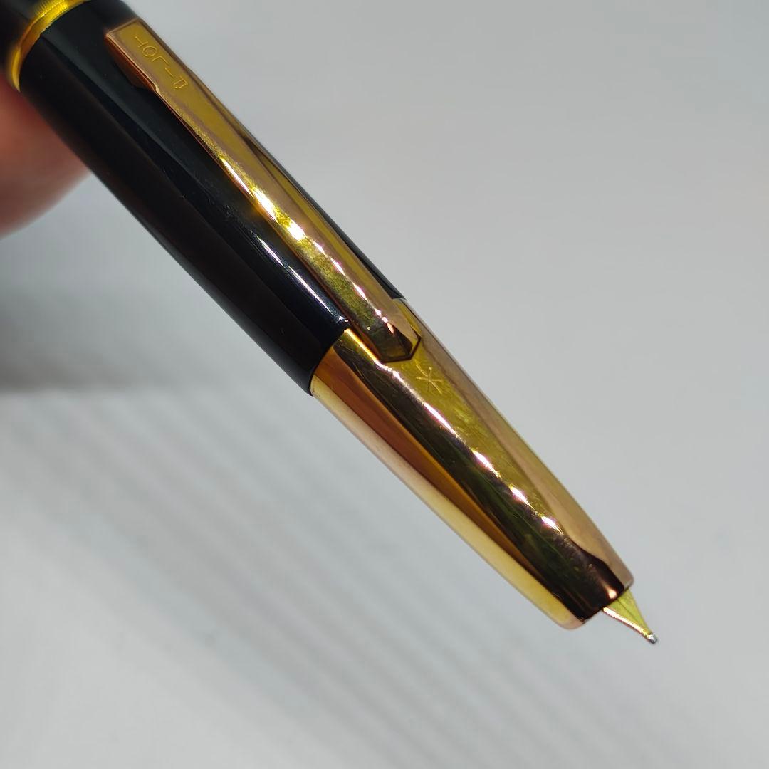 PILOT パイロット キャップレス 14K ブラック＆ゴールド 万年筆