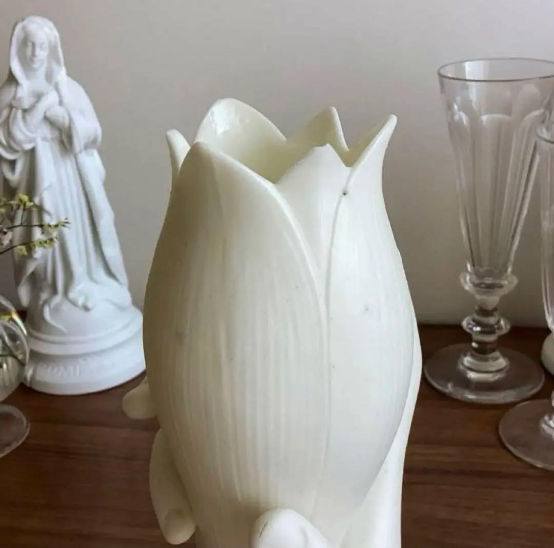 英国アンティーク ♤ パリアン磁器のハンドベース 21.5cm