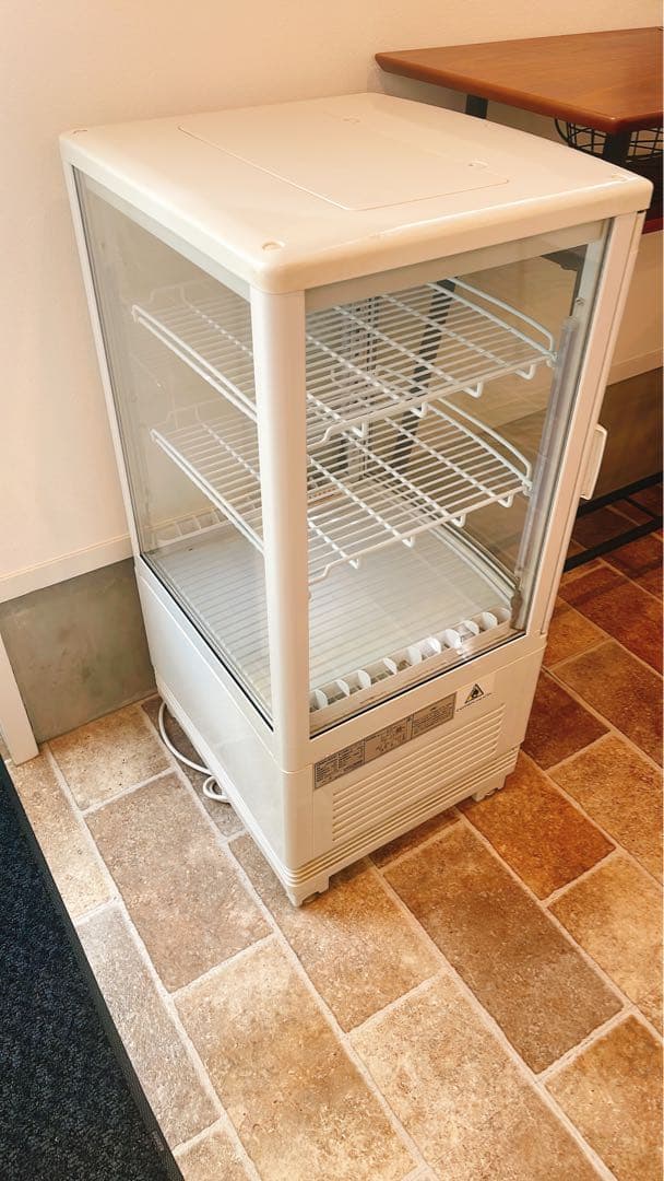 レマコム　冷蔵ショーケース　65L 卓上冷蔵庫