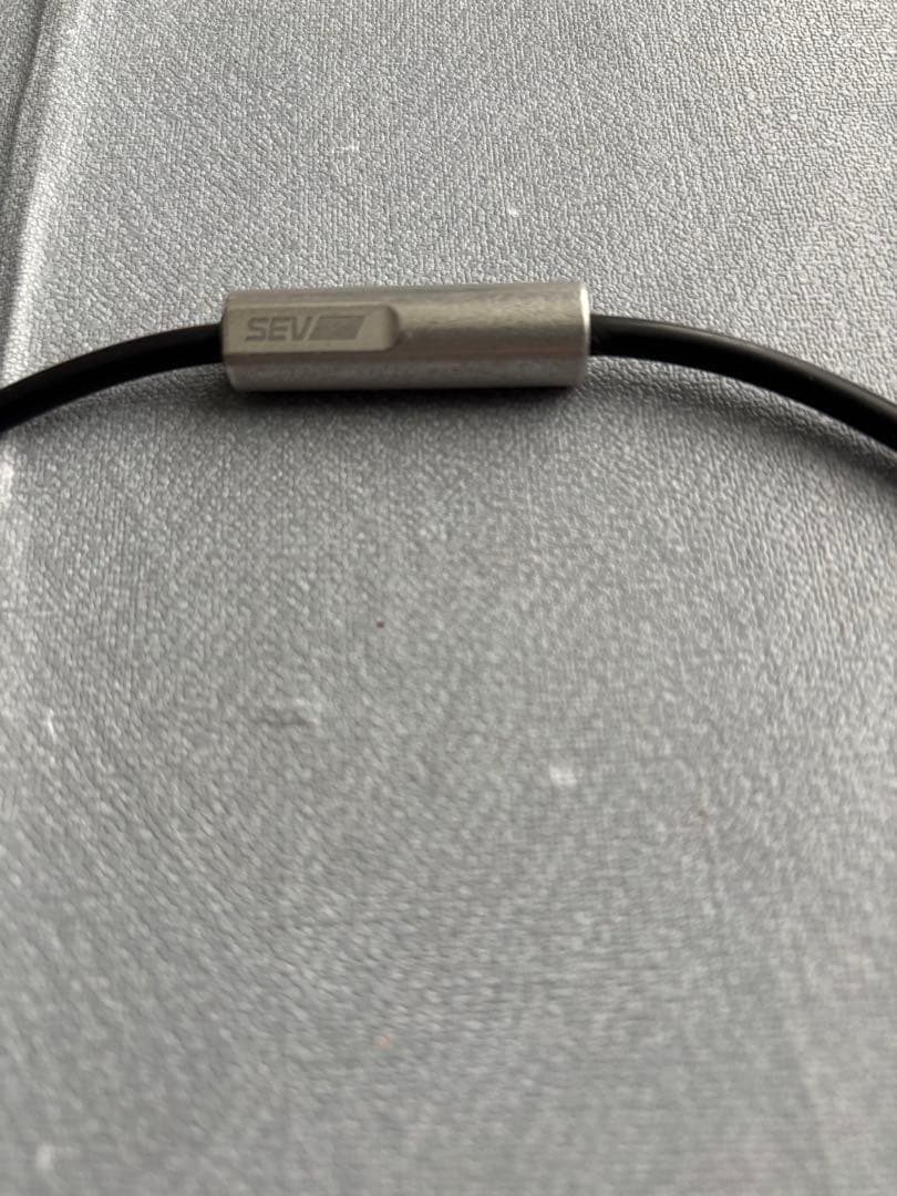 週末値下げ SEV Looper ネックレス