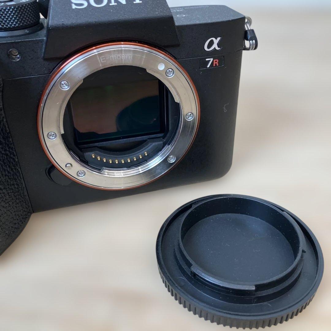 SONY α7R ミラーレス一眼レフカメラ ボディ ILCE-7RM4