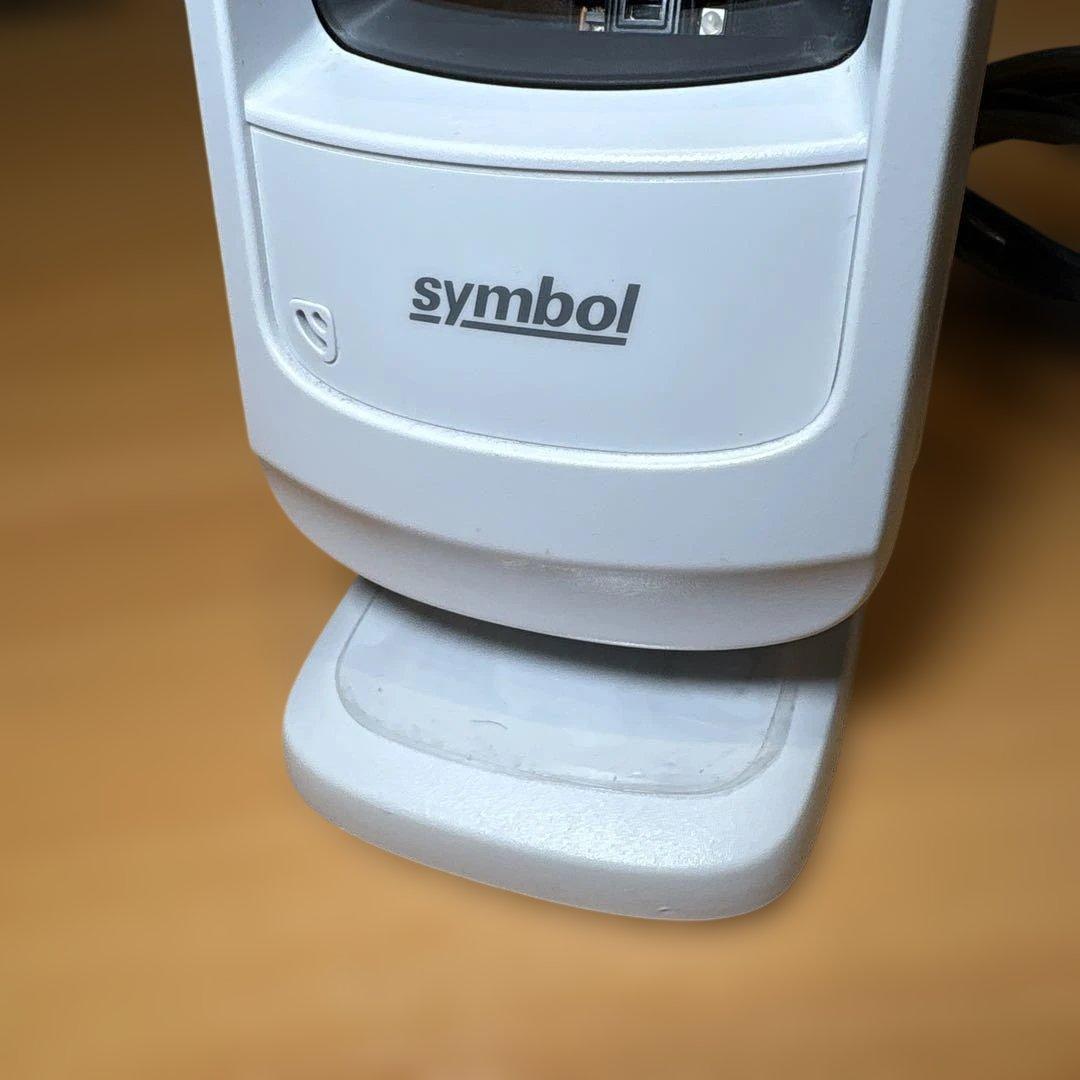 中古 2次元定置式バーコードリーダー ホワイト DS9208
