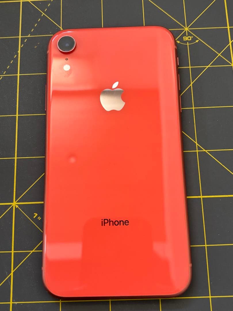 Apple iPhone XR オレンジ 画面ひびあり　ジャンク品