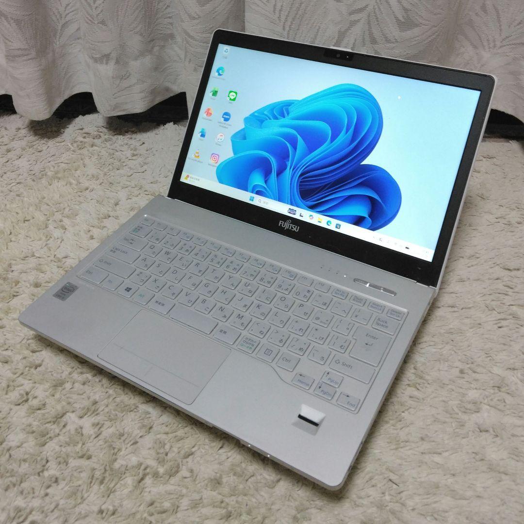 千３２ 特価 初期設定済み Office 小型 CPUi5　ノートパソコン
