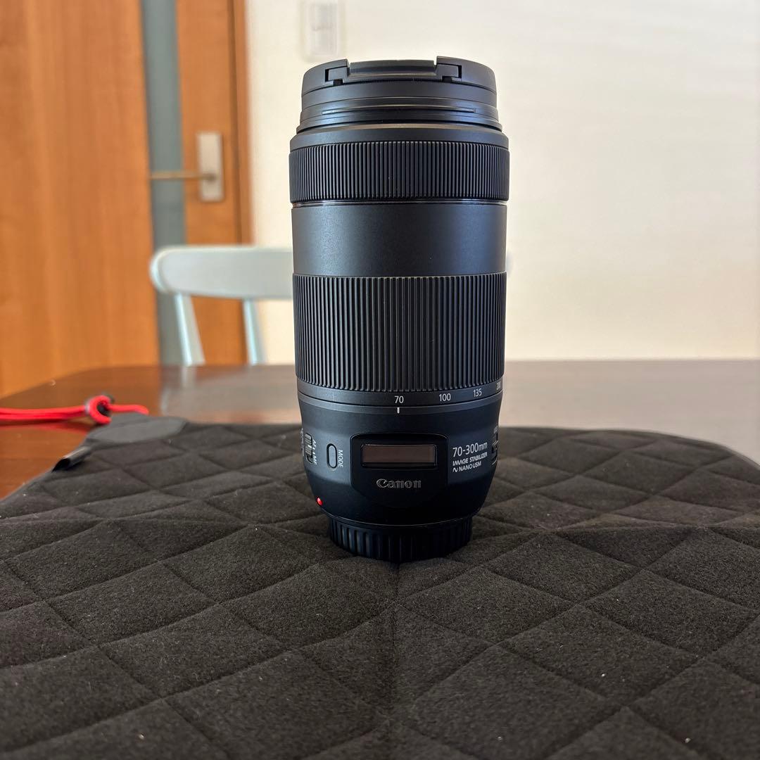 Canon EF70-300mm F4-5.6 IS II USM フード付き