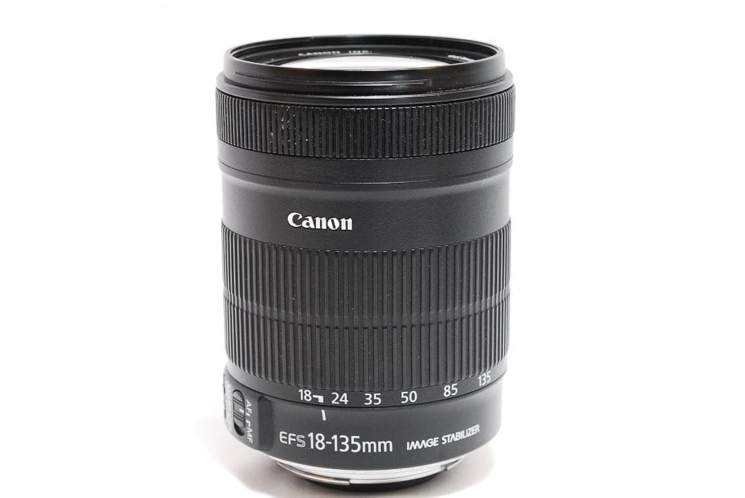 美品✨Canon EF-S 18-135mm F3.5-5.6 IS✨万能レンズ