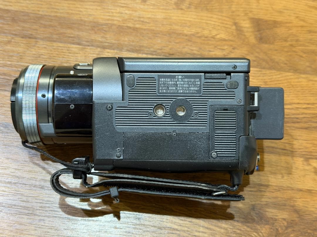 ビデオカメラ Panasonic NV-GS400K