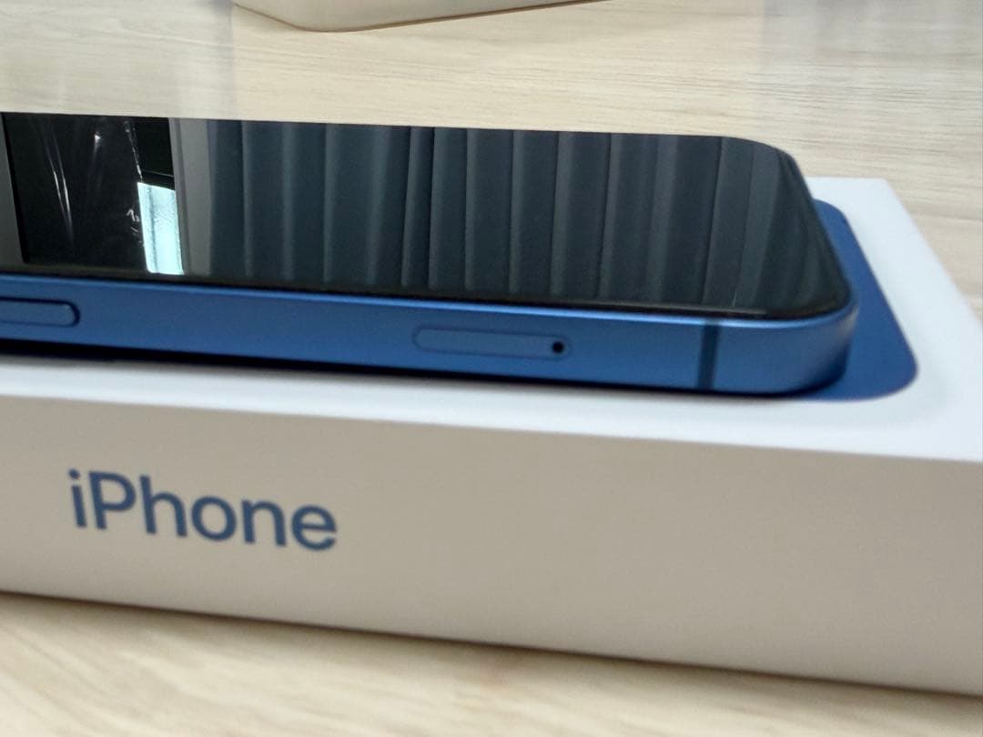 iPhone 13 256GB（Apple交換品）バッテリー91%