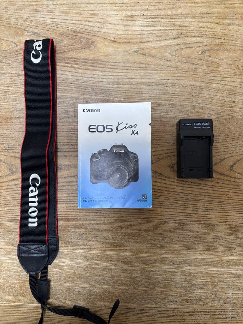 ★Canon EOS kissX4 デジタル一眼レフ レンズ付き ★付属品有り