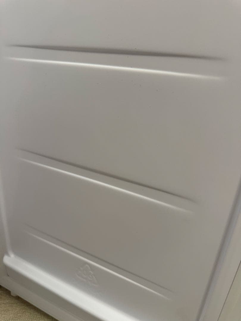 アイリスオーヤマ 冷凍庫 KUSN-S8C-W 80L 2025年製　未使用