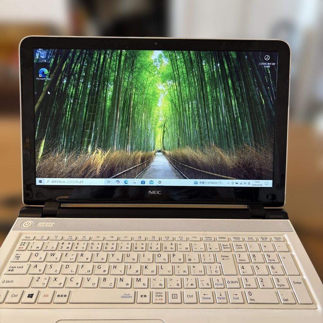 ノートパソコン NEC LaVie PC-GN15CJSA4 純正アダプター付き