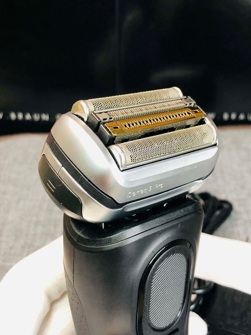 【L 】Braun Series 9Pro+9560cc ブラウン