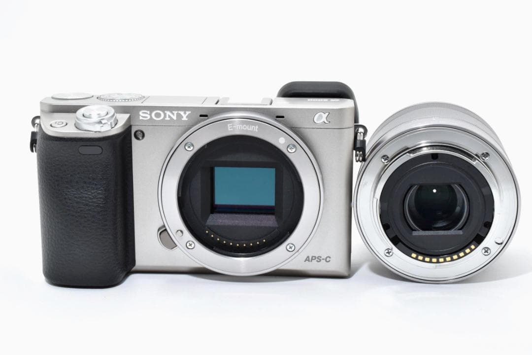 S数5923回 ソニーSONY α6000 ILCE-6000L レンズセット