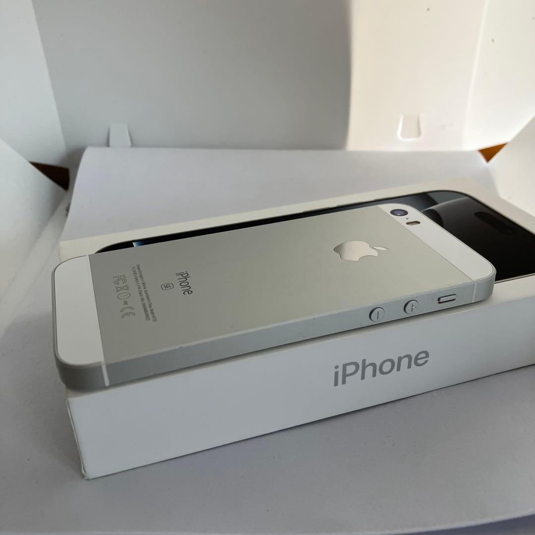 【早い者勝ち】iPhone SE1 32GB SIMフリー 【すぐ発送】