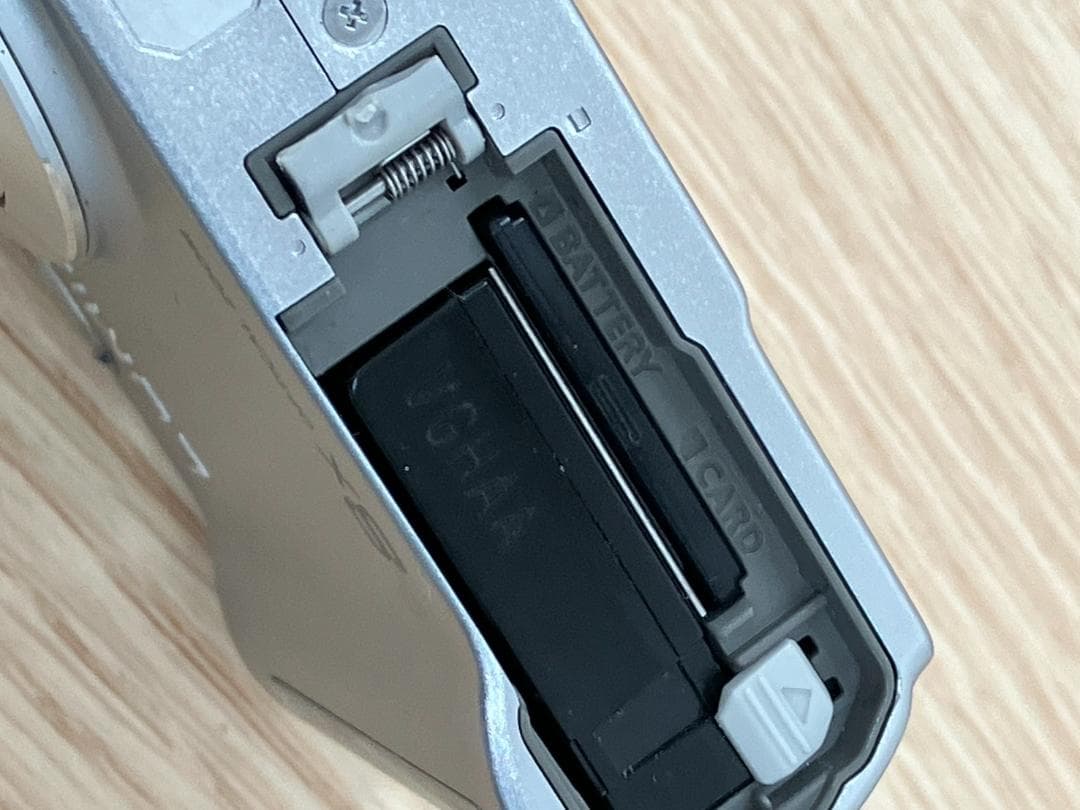 デジカメ　Panasonic LUMIX DMC-ZX1 動作確認済　充電器