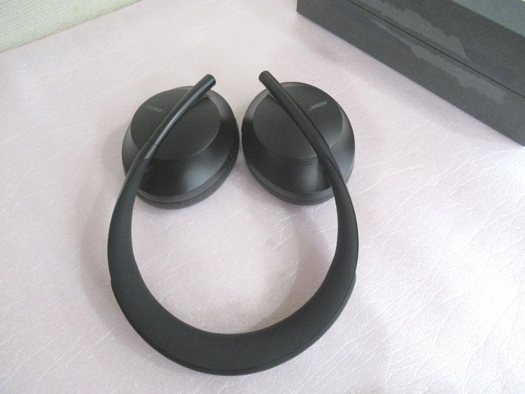 美品　Bose NC700　イヤホン・ヘッドホン
