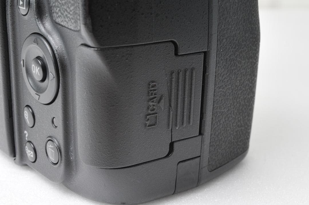 訳ありセール❣️動作品 Nikon D5100⭐️スマホ転送 ニコン 一眼レフ