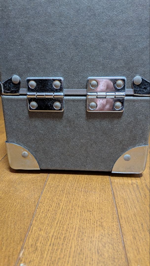 THREE　メイクボックス