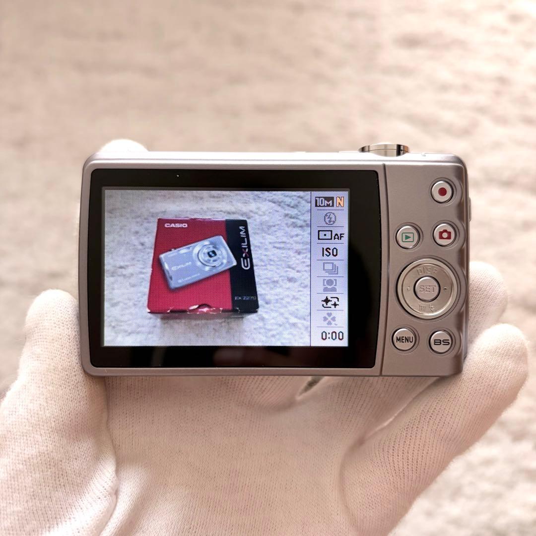 極上品【動作確認済】CASIO カシオEXILM EX-Z270 レトロコンデジ