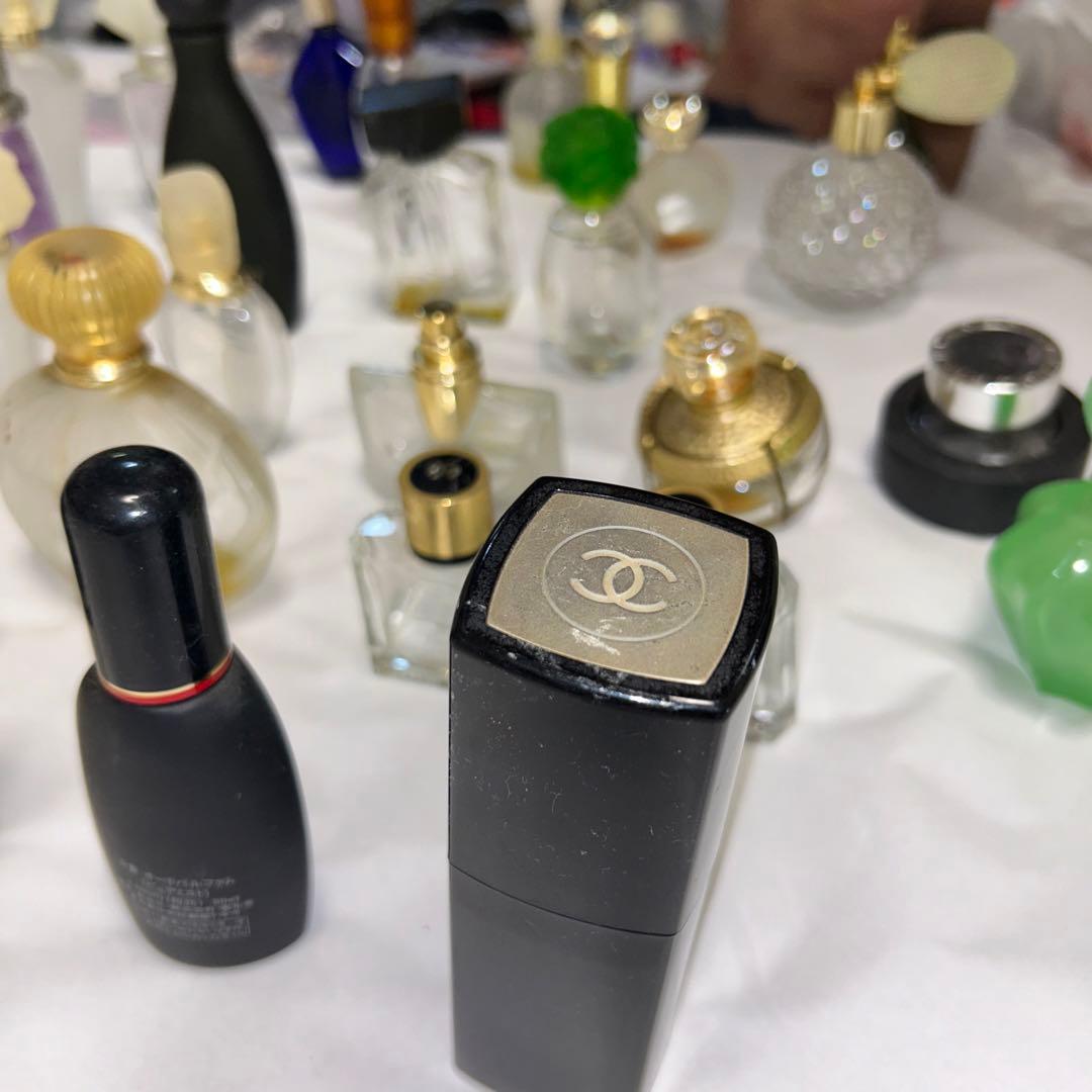 香水　空瓶　１割以下　ジャンク　￼まとめ売り